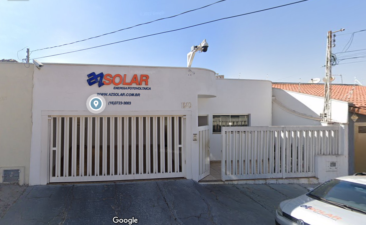 Fachada da sede da AZ Solar